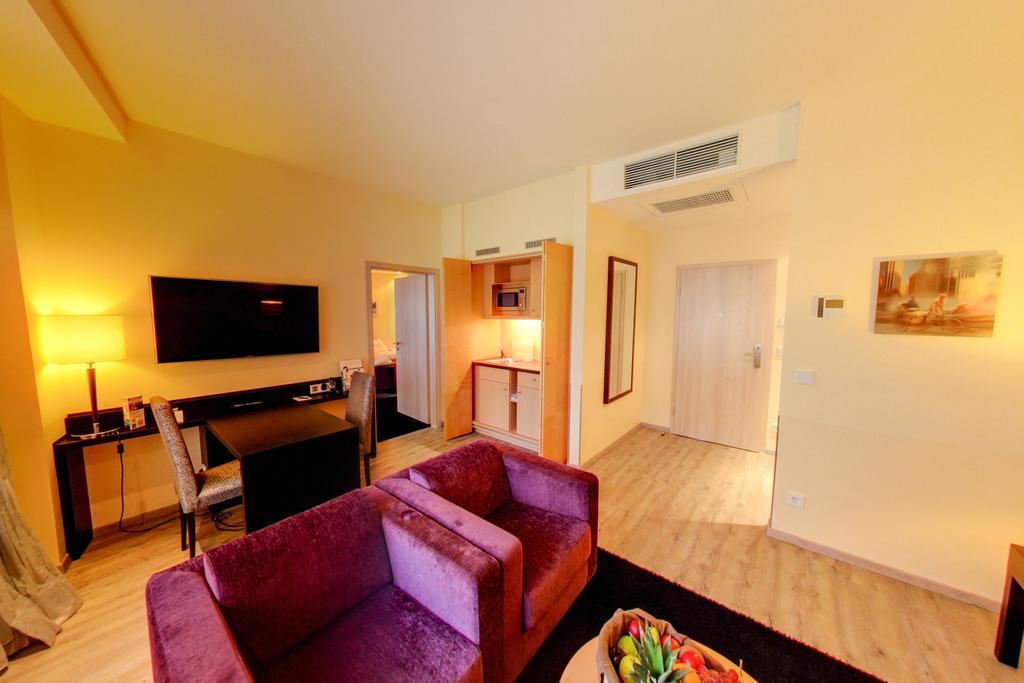 Best Western Plus Palatin Kongresshotel Wiesloch Exteriér fotografie